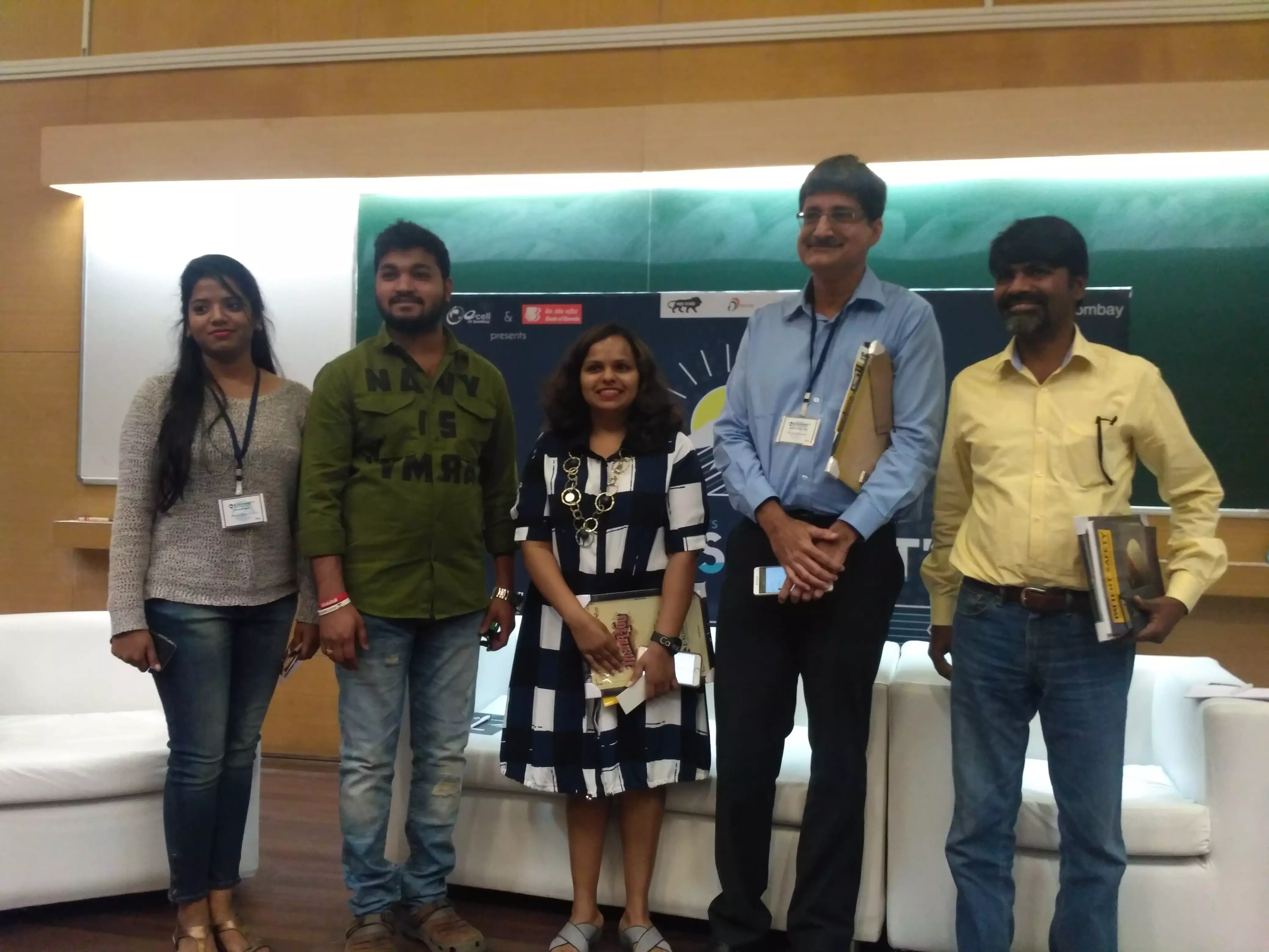 IIT E-Summit 2018 discussion:Education and Healthcare