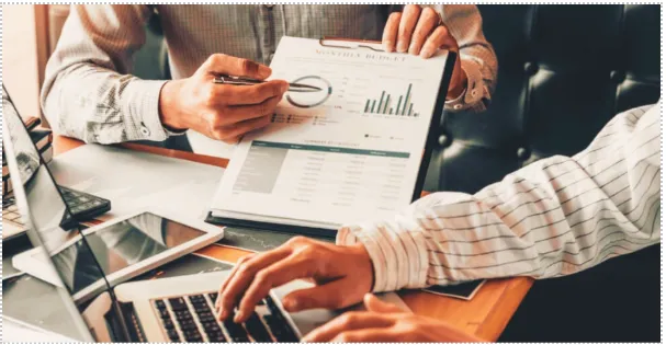 Acing Consulting and Case Interviews: A Guide by ReachIvy.com